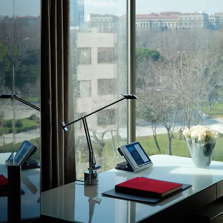 Swissotel The Bosphorus Hotel 5*